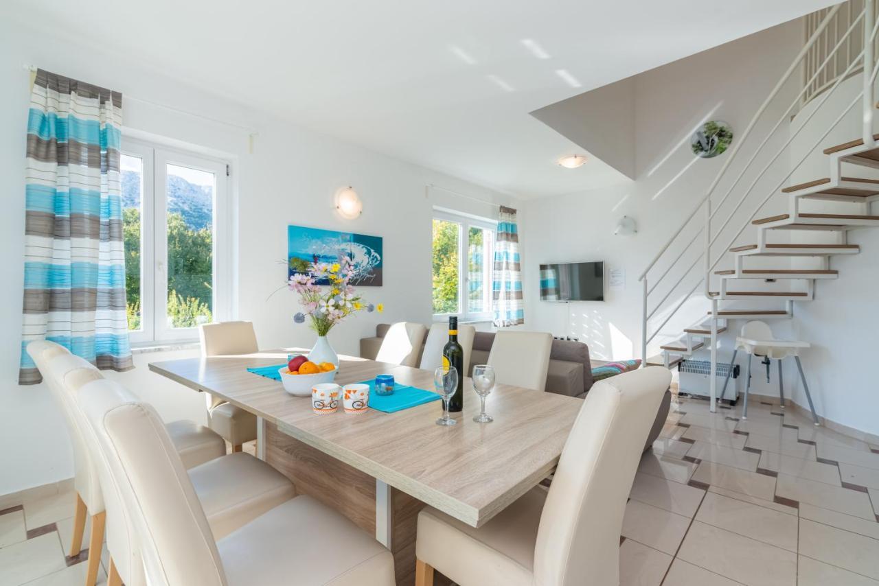 Beautiful Apartment Lovorka 6 , Baska, Krk Экстерьер фото
